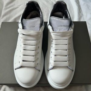 Alexander McQueen REFLECTIVE Platform Leather Sneakers